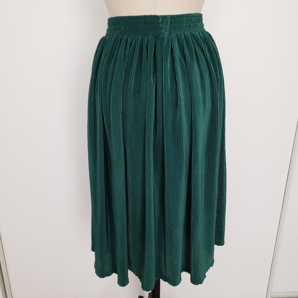 American Apparel Accordion Pleat Midi Skirt - Picture 3 of 7